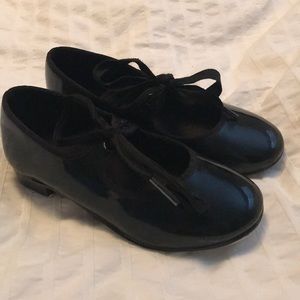 Tap shoes